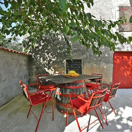 House Monteci 1378 Villa Galižana Dış mekan fotoğraf
