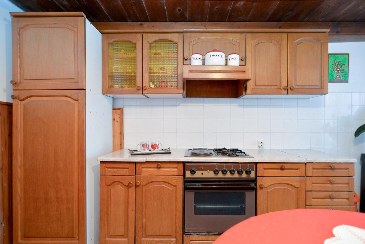 House Monteci 1378 Villa Galižana Dış mekan fotoğraf